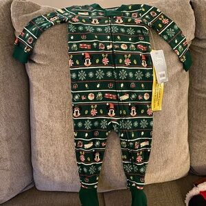 Baby Disney Green Holiday Christmas One Piece Pajamas Onesie NWT